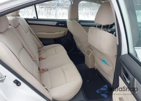 2017 Subaru Legacy 2.5I Premium из США, поврежденный, VIN 4S3BNAC6XH3050592